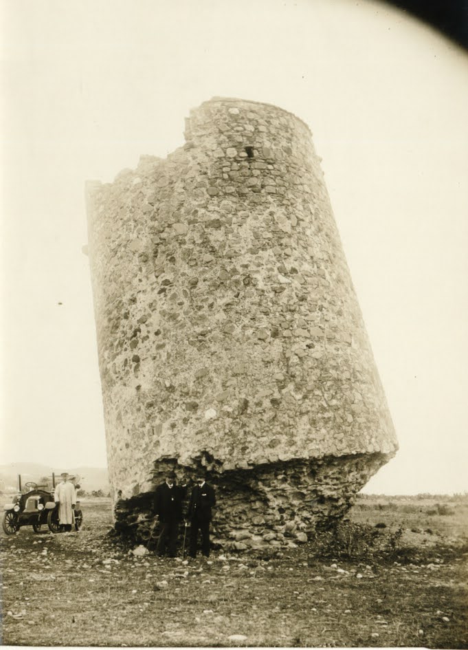 Investigaciones Históricas Provinciales Malagueñas TORRE LADEADA O DEL
