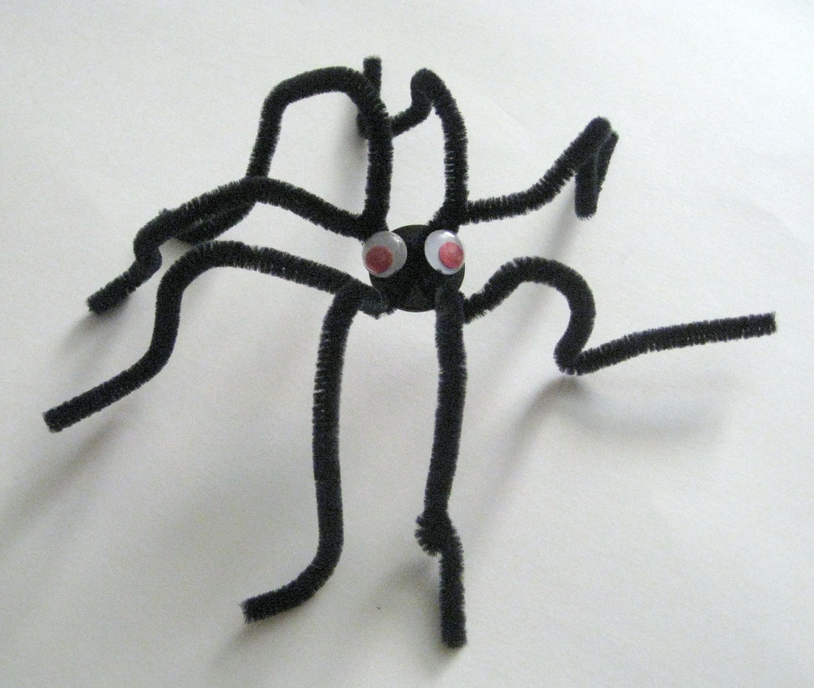 Cindy deRosier: My Creative Life: Pipe Cleaner Spiders