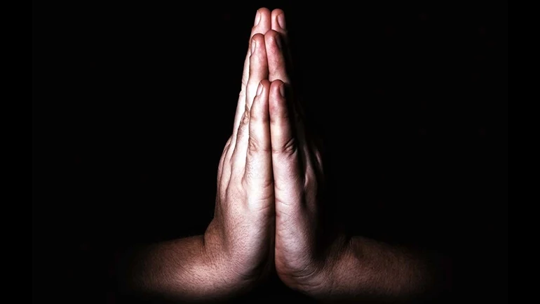 A melhor sugestão que se pode dar é “Vá orar!”.
