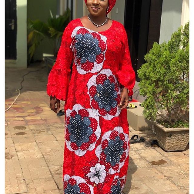 Latest Aso Ebi Styles 2019: Dresses for Occasion