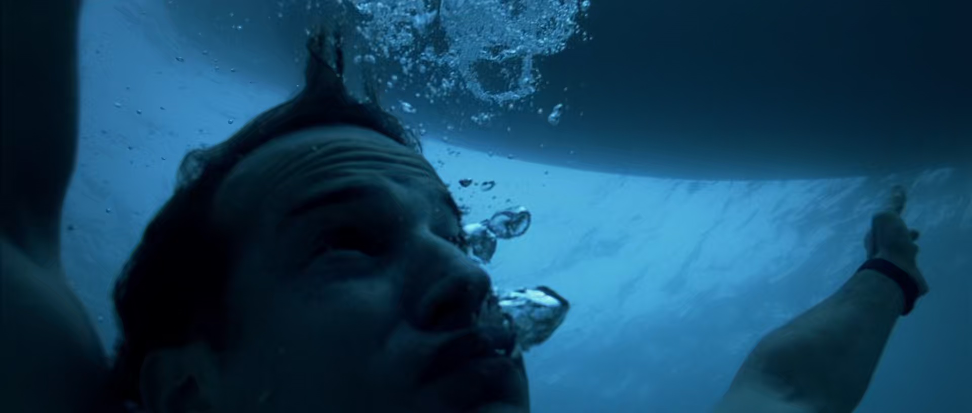 ausCAPS: Richard Speight Jr. nude in Open Water 2: Adrift