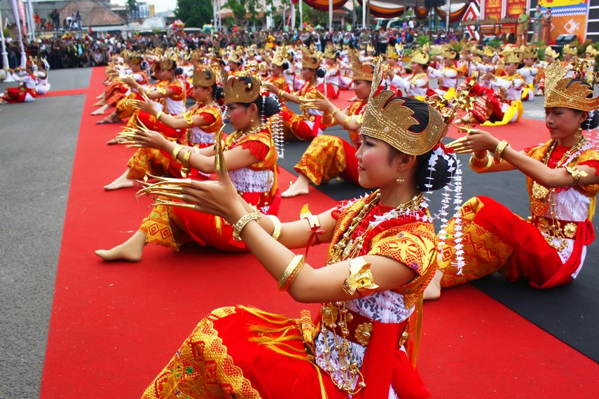 3 Tarian Tradisional dari Provinsi Lampung Kota Kalianda