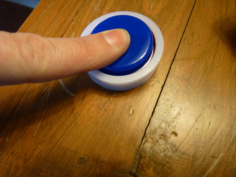 four square walls tutorial how to make a round pintuck pillow