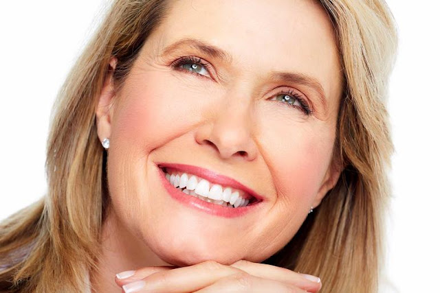 وصفات طبيعية لبشرة لكبار السن