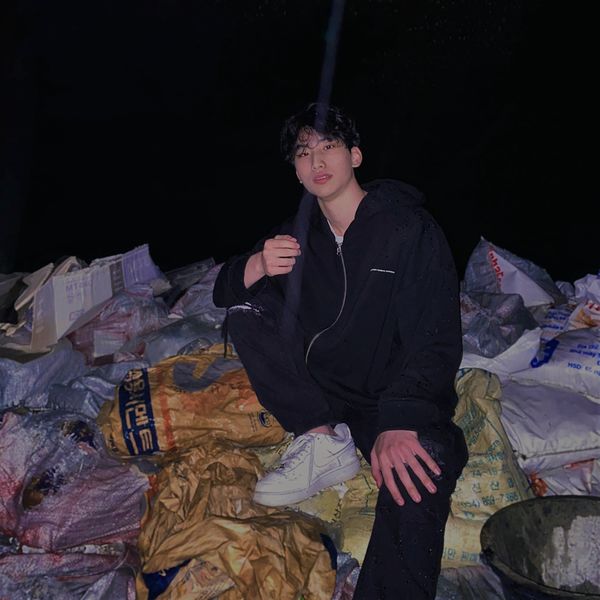 Ahn – STATUS QUO – EP