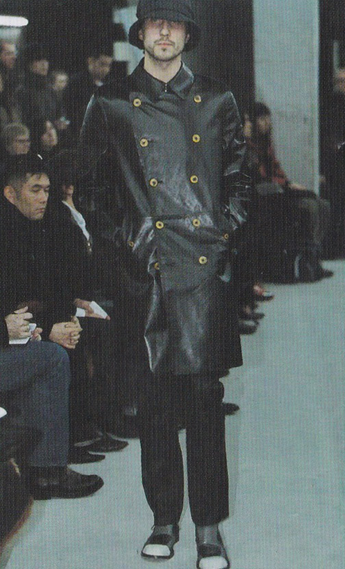 2002 A/W COMME des GARÇONS