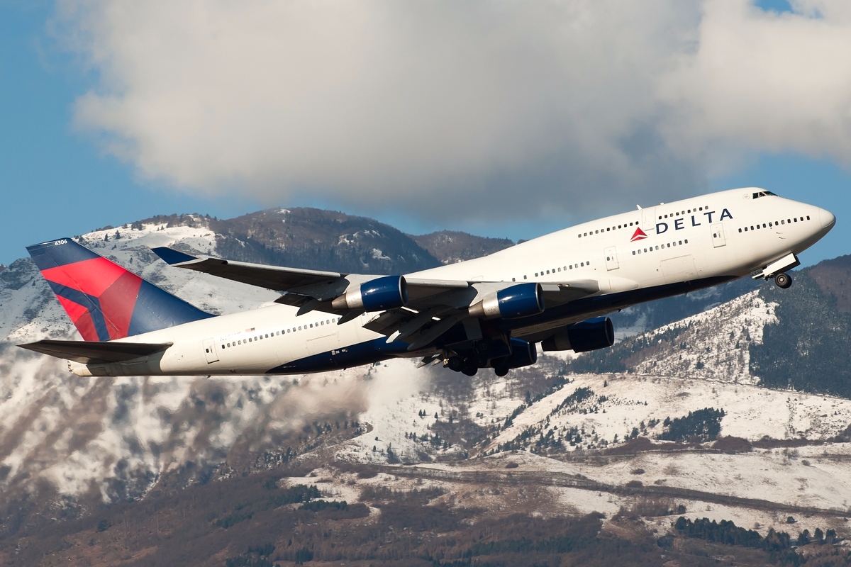 five-ways-boeing-s-747-jumbo-jet-changed-travel-wingborn-ltd
