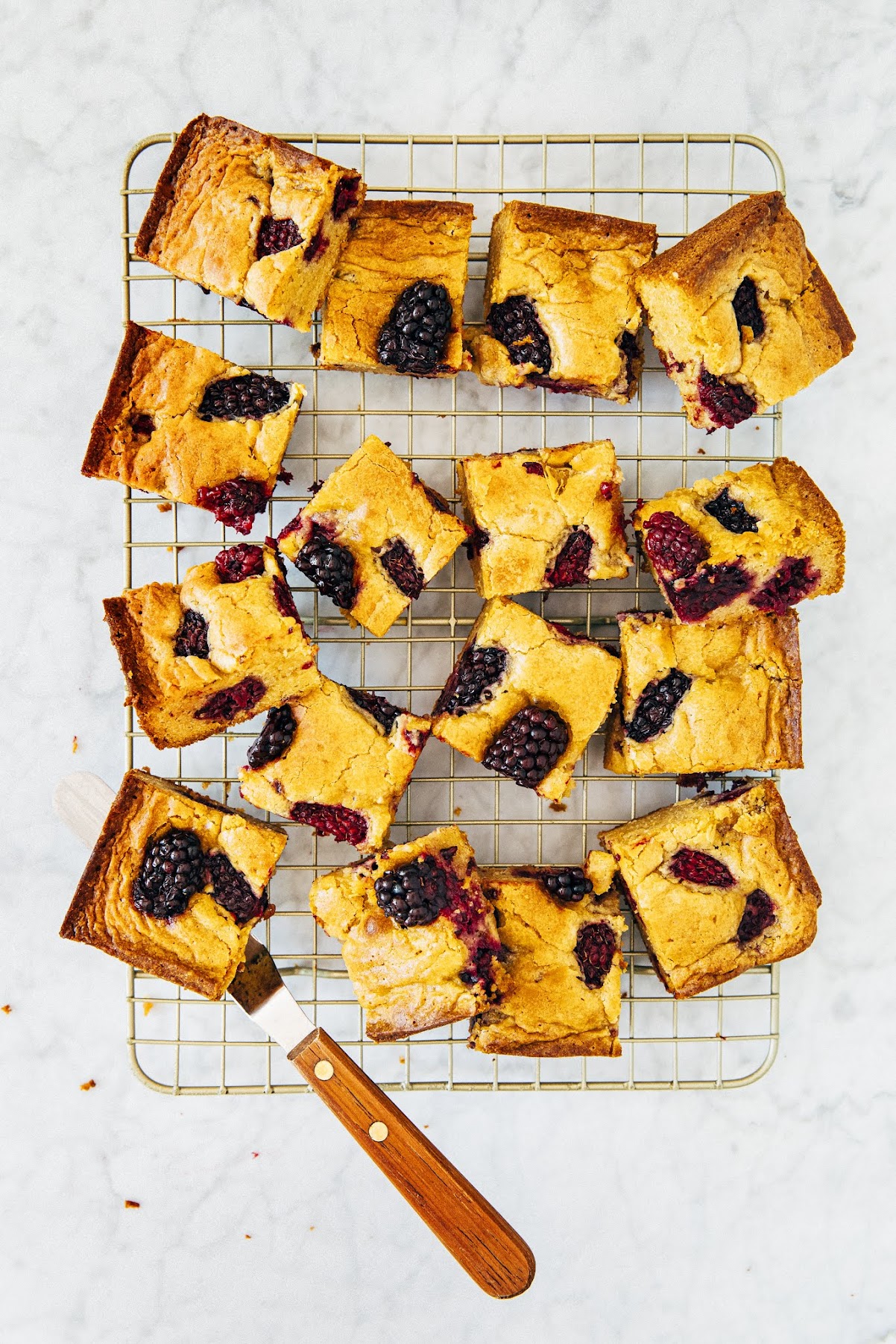 blackberry blondies