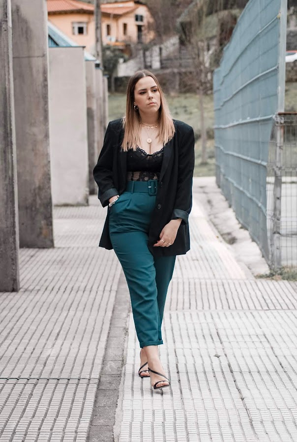 Outfit con body lencero