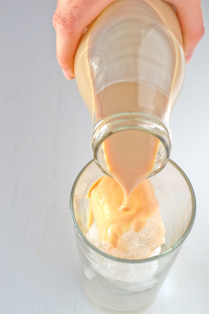 Baileys Recipe | danceofstoves.com #vegan #baileys Baileys Recipe | danceofstoves.com #vegan #baileys
