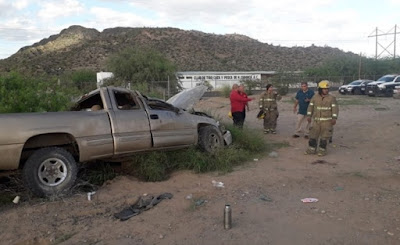 Volcadura de una camioneta en Caborca deja un saldo de un muerto y nueve heridos 