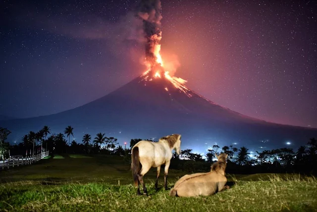 Volcanos, Earthquakes: the 'Ring of Fire' Explodes in Activity