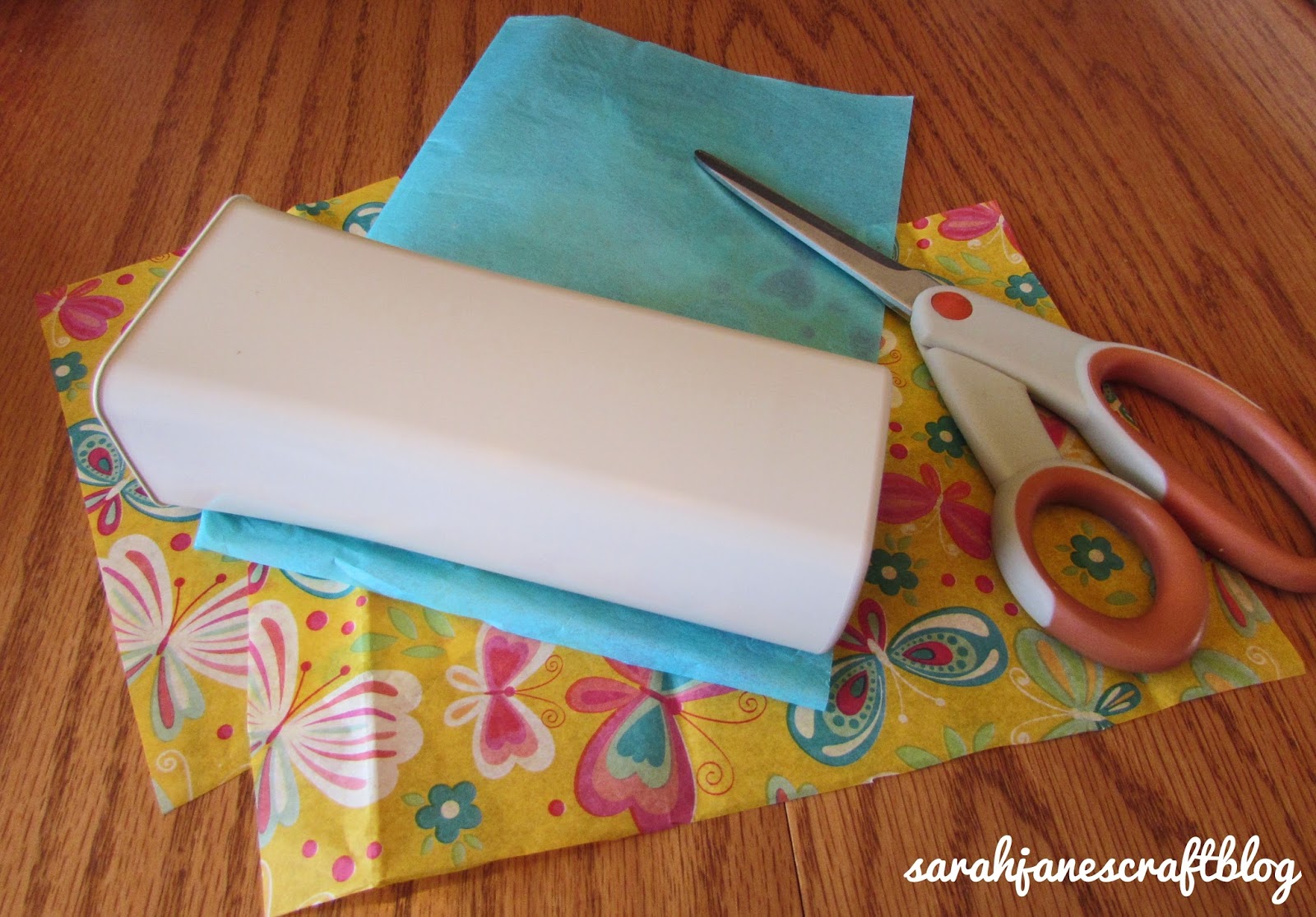 Sarah Jane's Craft Blog Tissue Paper and Mod Podge on Drink Mix Containers