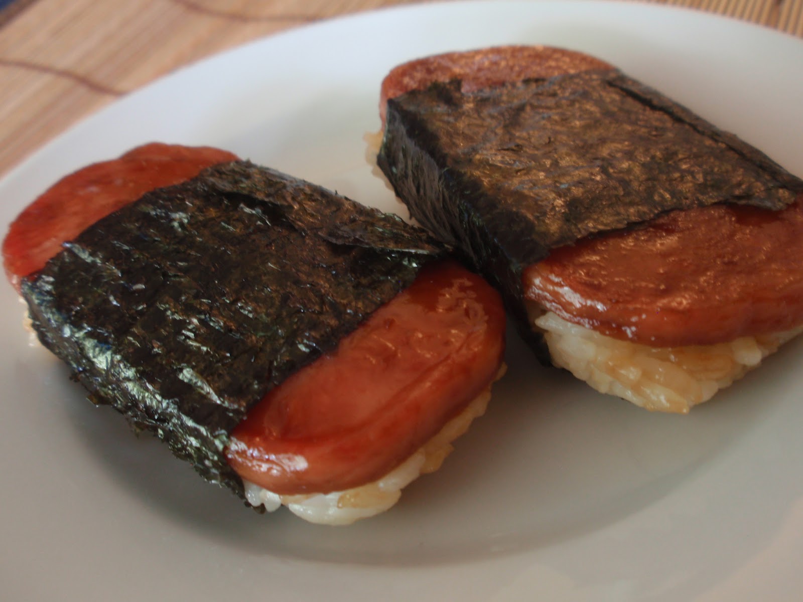 Dosanko in the South SPAM Musubi
