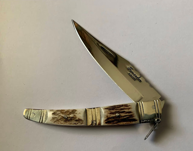 Pocket Knives Spanish