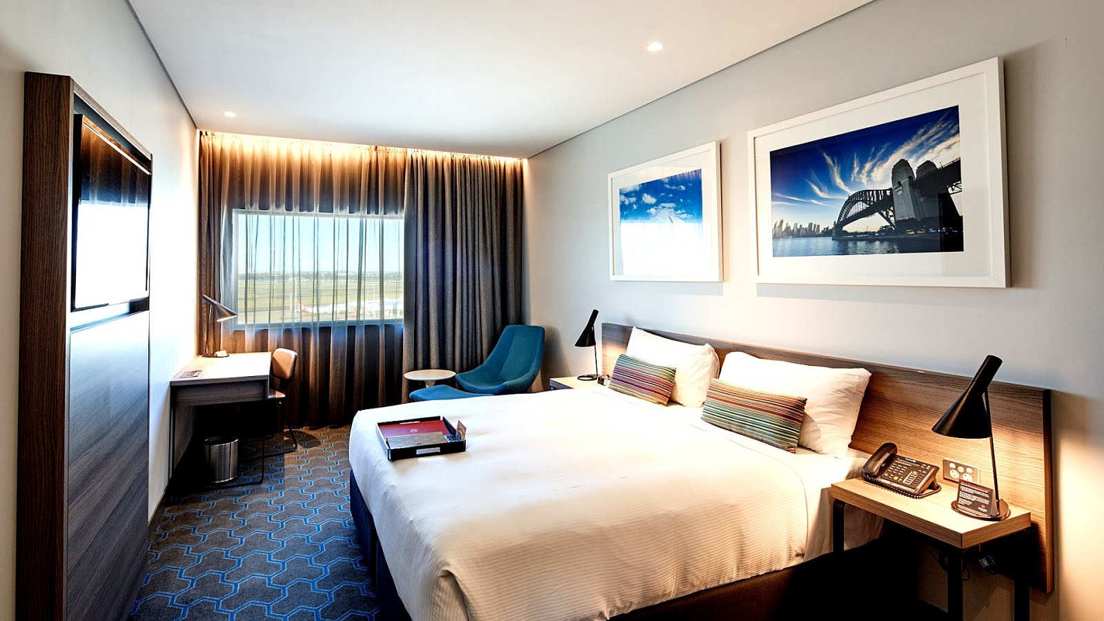 Hotels Near Cairns Airport Trip to Airport