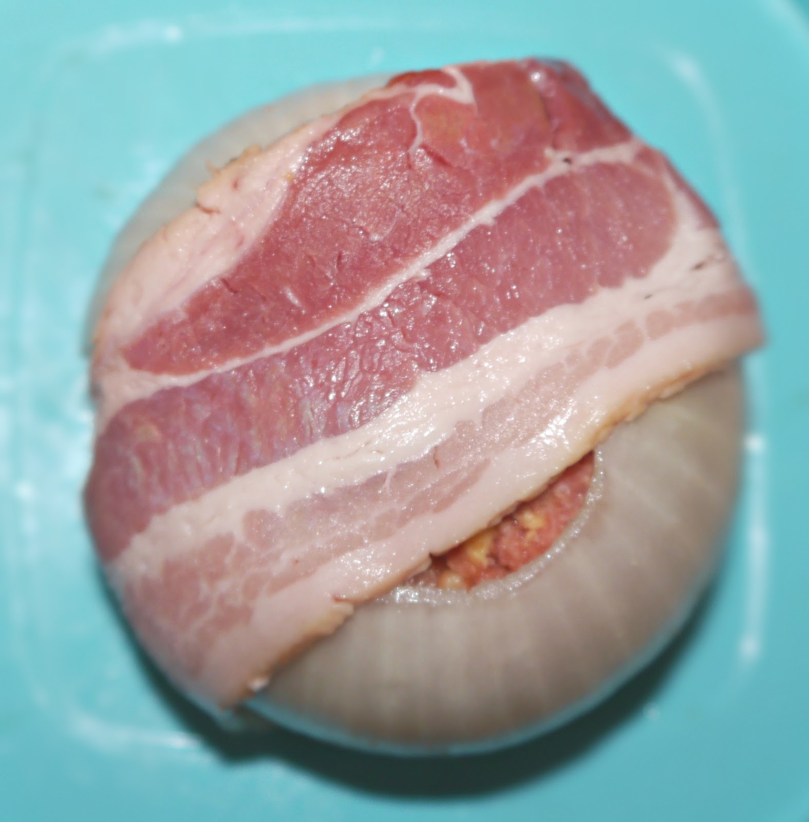 Suzy Homefaker: Bacon Burger Bombs