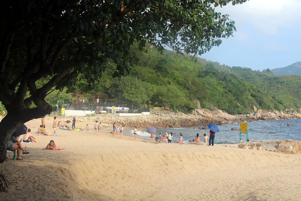 Hung Shing Yeh Beach, Lamma Island | Hong Kong travel blog | lifestyle blogger