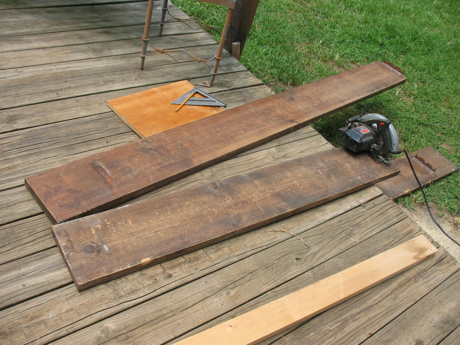 Sensible Survival Bicycle Power for the Country Living Grain Mill