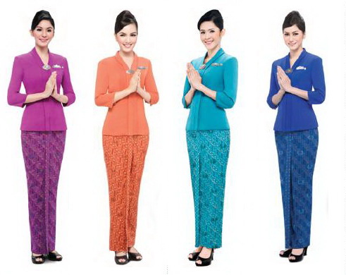 Makna Warna Baju Pramugari  Garuda  Indonesia reudoc com