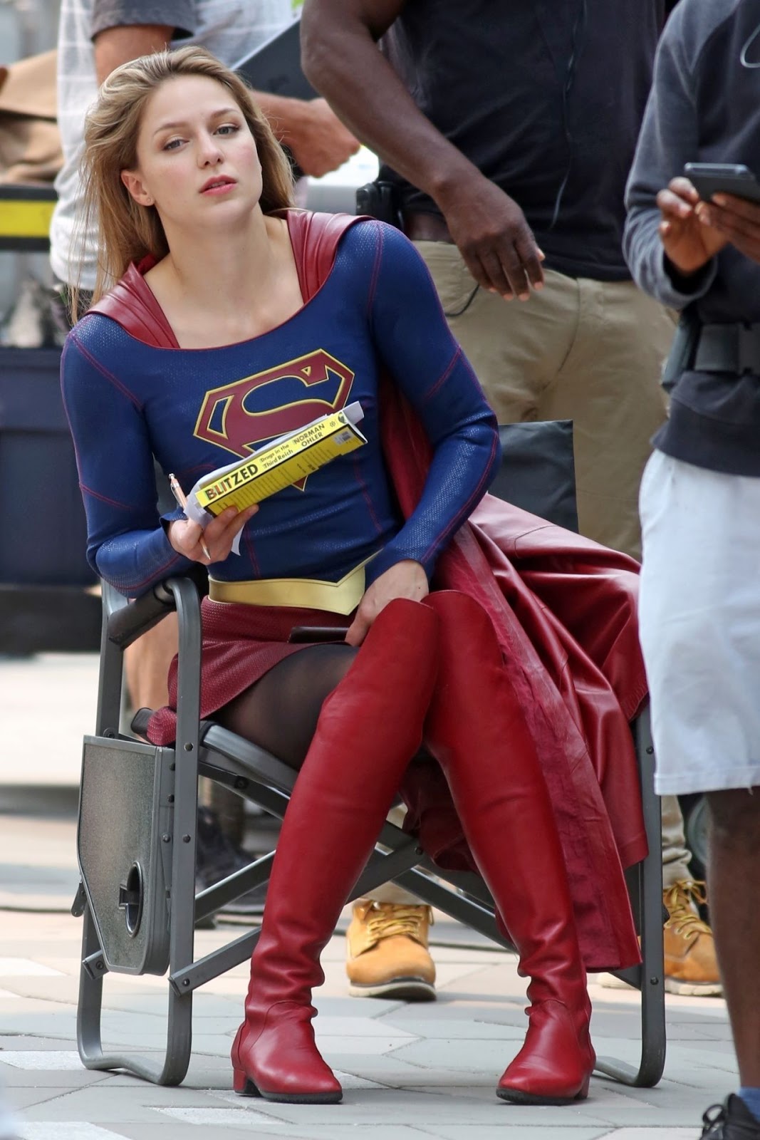 1067px x 1600px - Melissa Benoist Supergirl Set In Vancouver Celeb Central 14280 | Hot Sex  Picture