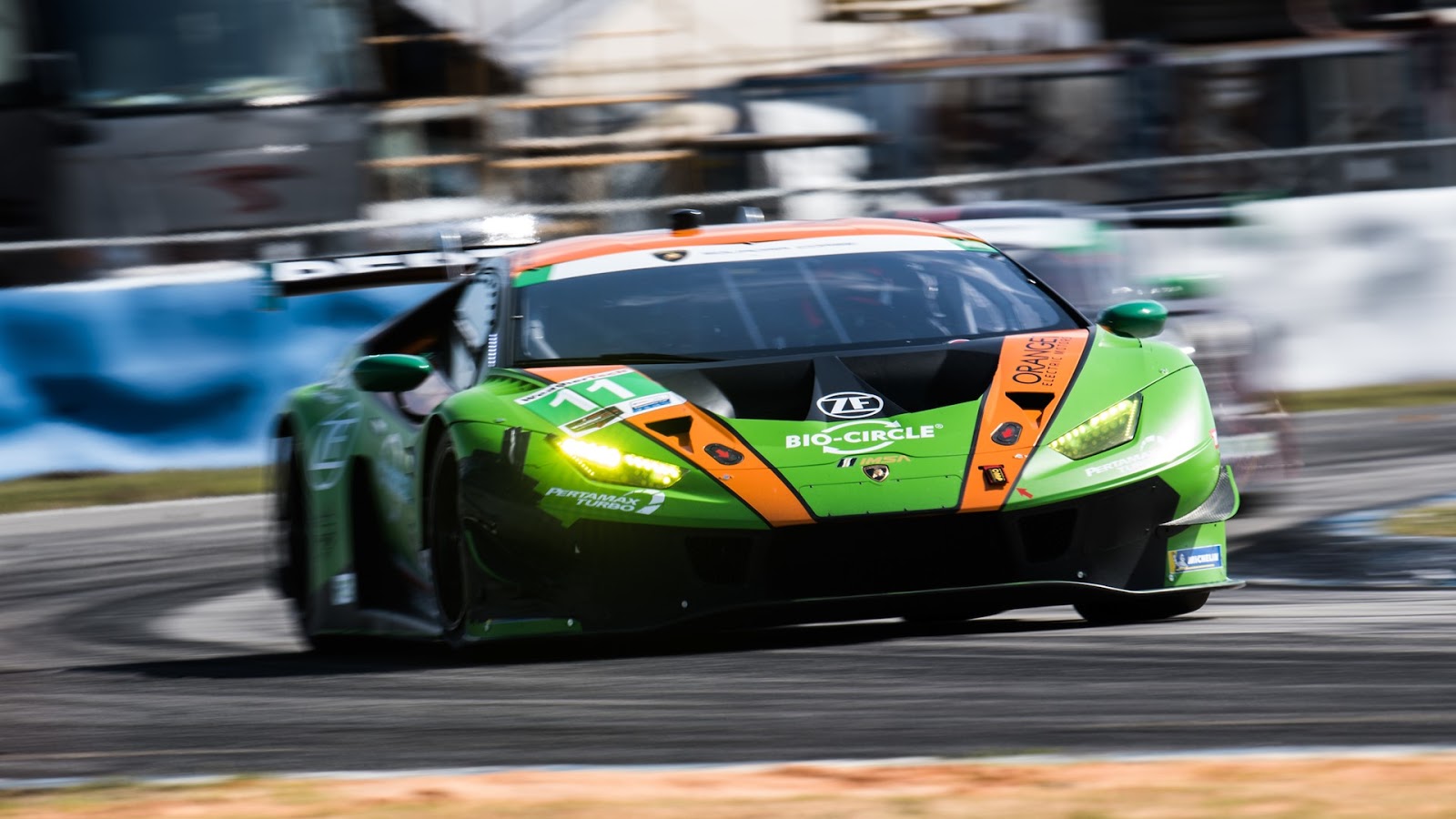 Motors sports. Lamborghini Huracan gt3 EVO. Huracan gt3. Lamborghini 24 hours of Daytona. Ламборгини Дайтона.