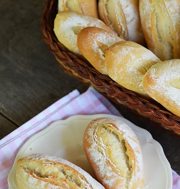PETITS PAINS PORTUGUAIS PAPO SECOS
