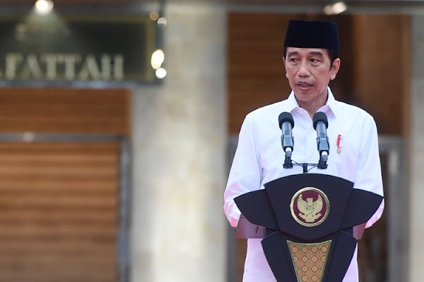 Lihat Warga Saling Melapor, Jokowi Perintahkan Kapolri Selektif Sikapi UU ITE