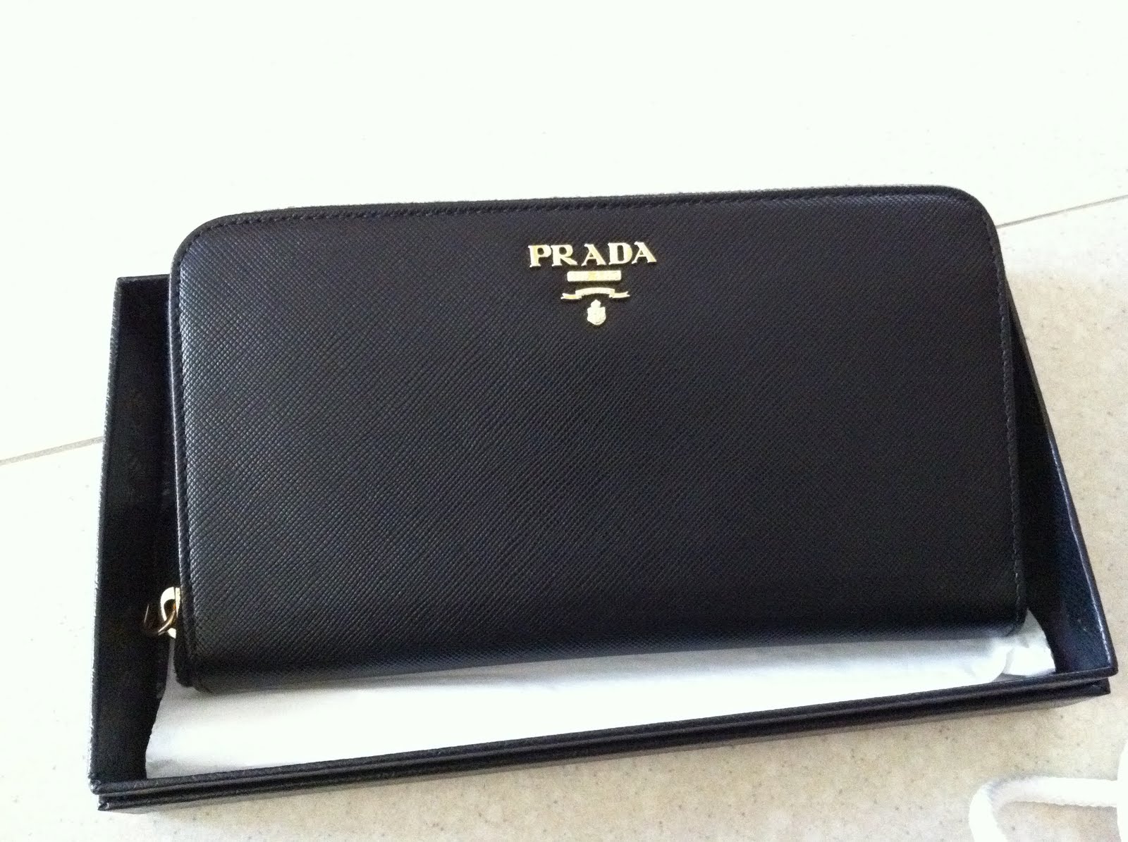 Elegant Poise - Where Branded Bags are Affordable: Prada 1