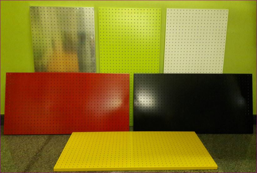 ตะแกรงระบายน้ำ Stainless FRP Grating Manhole Covers Steel Pegboard