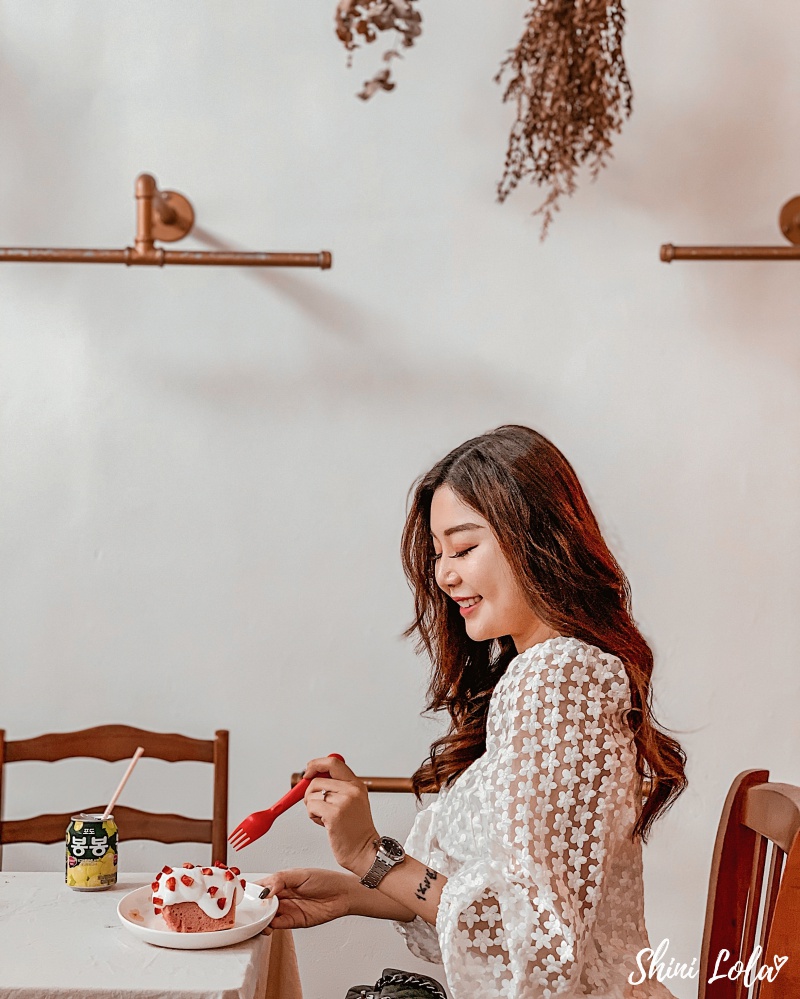 Tiny Baker in Pink Kota Damansara — SHINI LOLA Your Guide to Travel