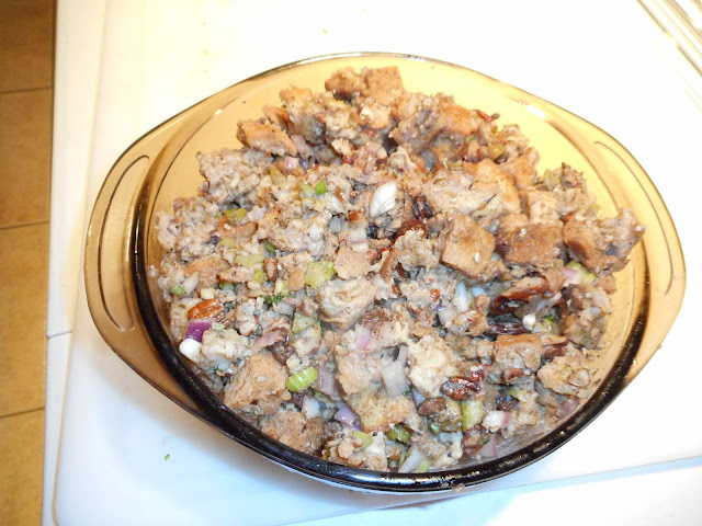 Gluten-free stuffing mixture: ready to go into a chicken, game hens, or turkey for Thanksgiving