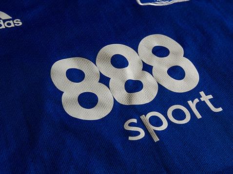 birmingham-city-16-17-home-kit-5.jpg