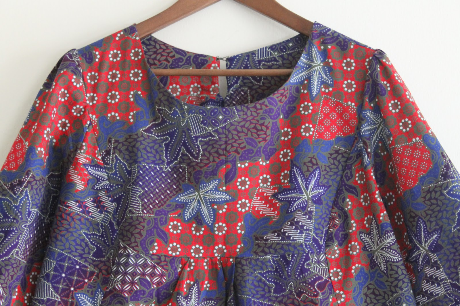 Cookin' & Craftin': Painted Portrait Blouse: Two Ways