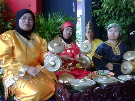 100+ Gambar Alat Musik Minangkabau HD 100+ Gambar Alat Musik Minangkabau HD