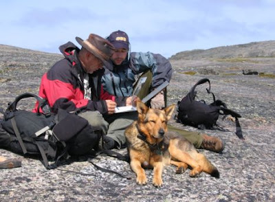 gli geologi Richard Carlson e Jonathan O'Neil