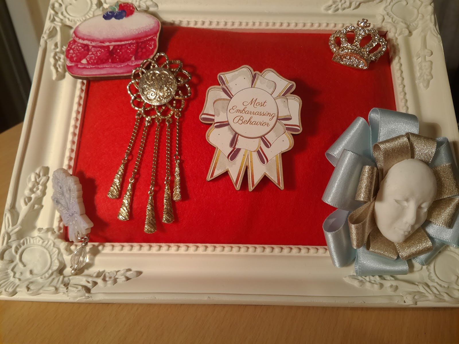 DIY Brooch Display Stand Cupcake Kamisama's Lolita World