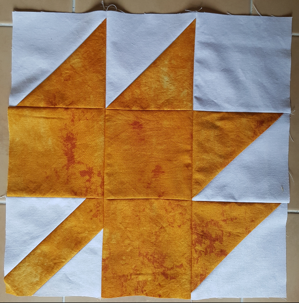 Maple leaf quilt blocks | DevotedQuilter.com