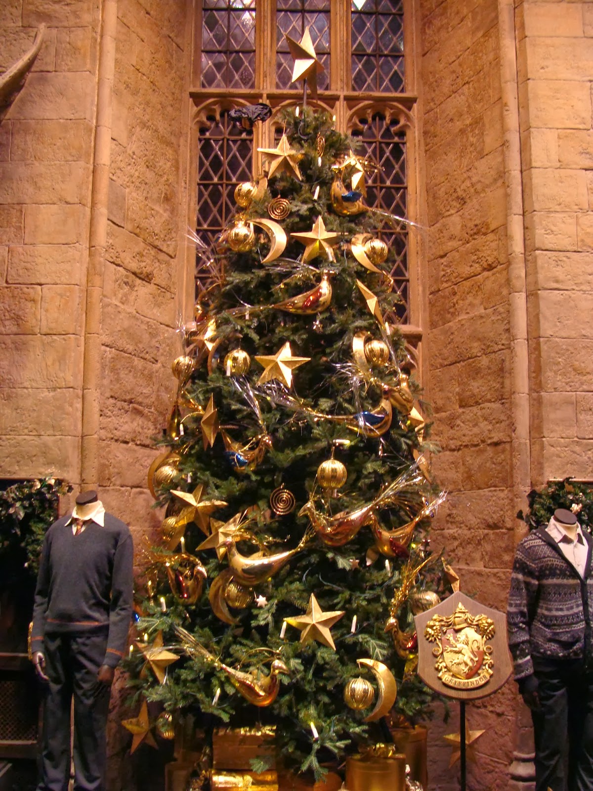 hogwarts christmas tree
