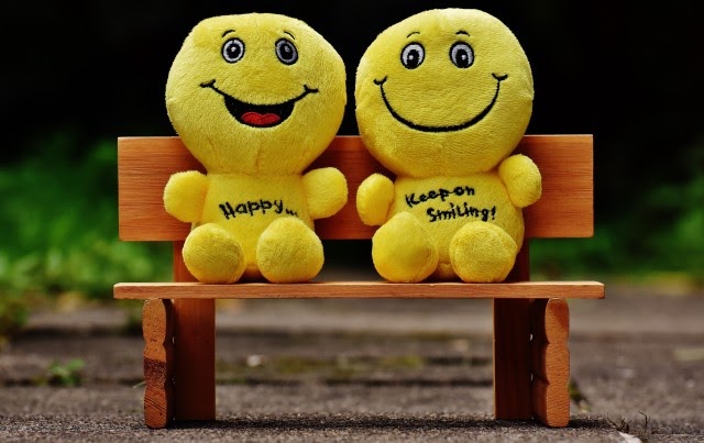 Kebahagiaan (Happiness)  Pengertian, Aspek, Ciri dan Faktor yang