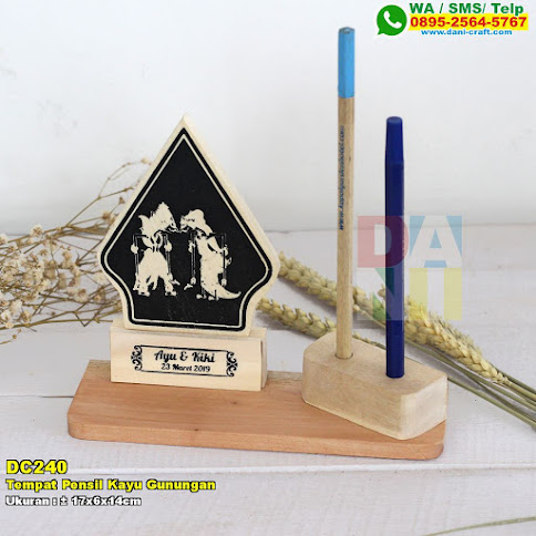Tempat Pensil Kayu Gunungan