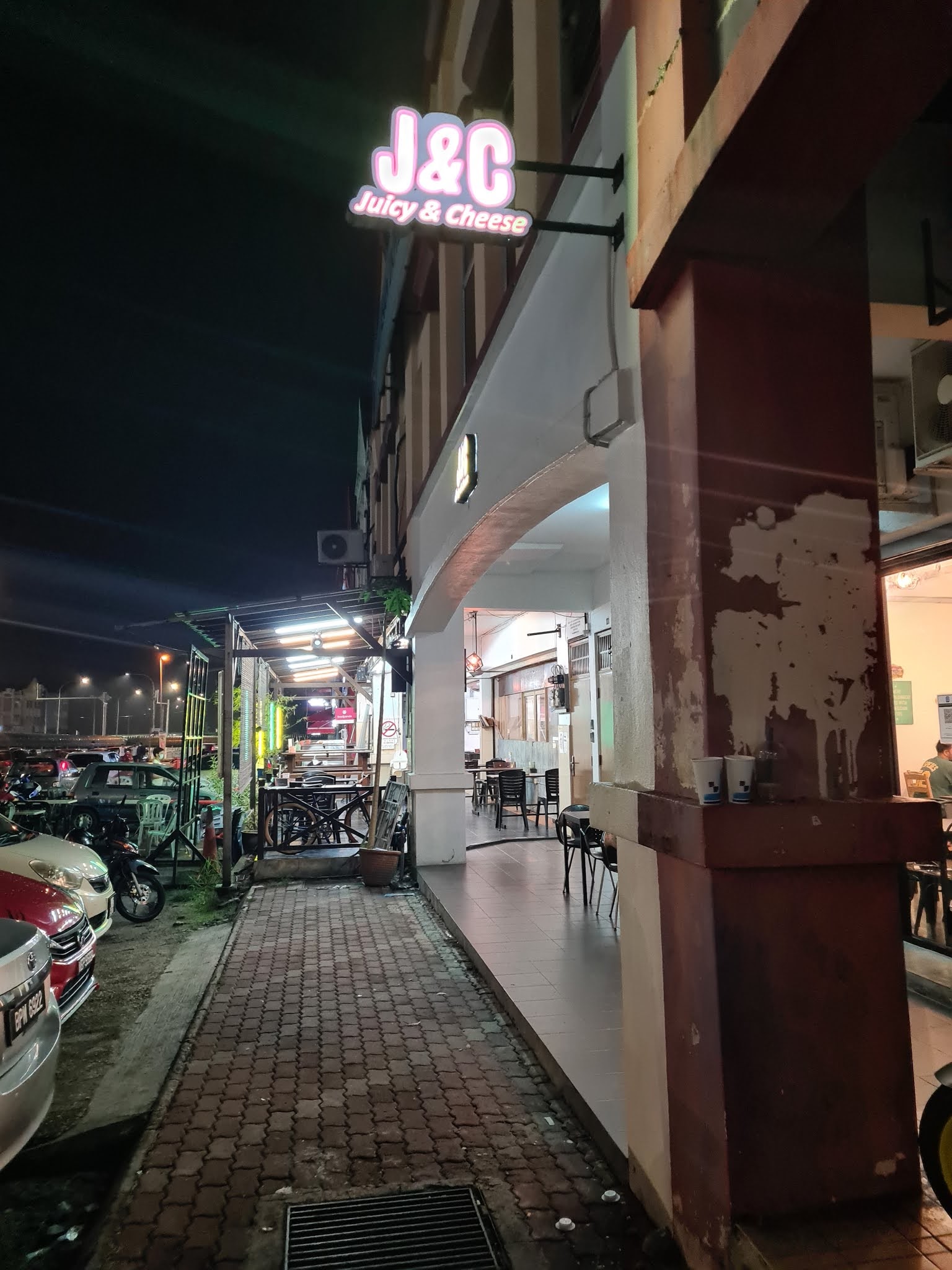 WANDERLUST DJ J&C Juicy & Cheese, Bandar Baru Bangi