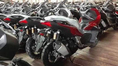Honda ADV150 terpantau di Gudang Dealer Honda Honda ADV150 terpantau di Gudang Dealer Honda