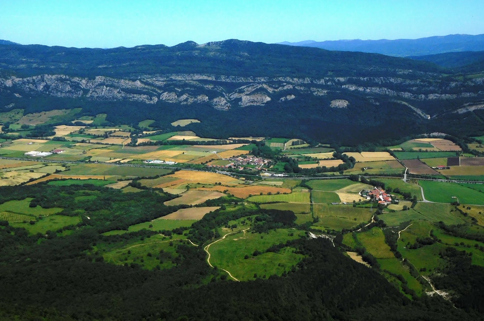 VÉRTICE DE SATRUSTEGI desde SATRUSTEGI 142