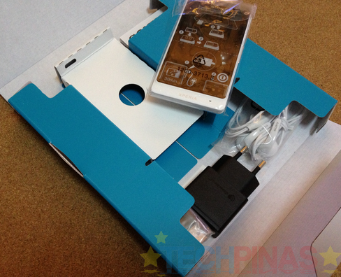 sony xperia go, sony xperia go unboxing