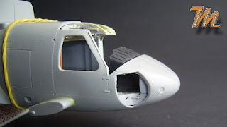 US NAVY helicopter Sikorsky HH-60H SeaHawk 1/48 Italeri - cockpit