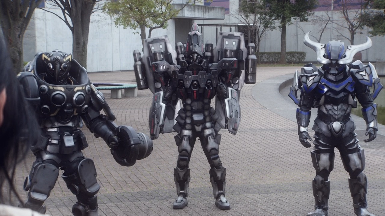 My Shiny Toy Robots: Movie REVIEW: Kamen Rider Build NEW WORLD: Kamen Rider  Grease