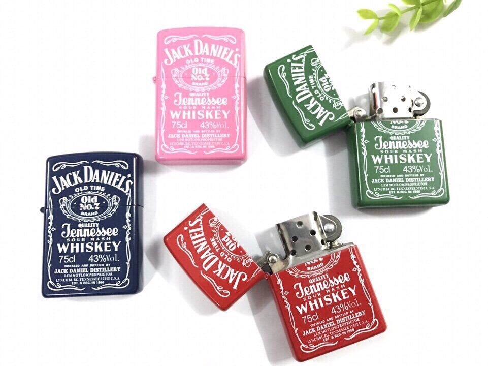 24k - Zippo Whiskey nhiều màu giá sỉ và lẻ rẻ nhất 24k - Zippo Whiskey nhiều màu giá sỉ và lẻ rẻ nhất