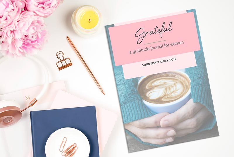 Women's Personal Gratitude Journal Inspirational Quotes Writing Prompt  Happiness