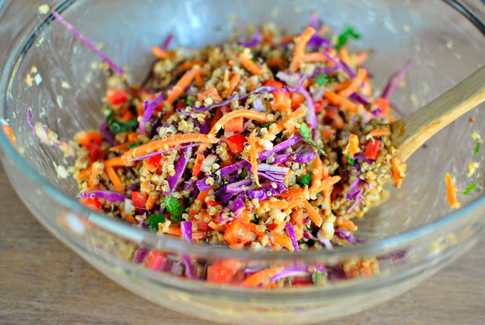 Crunchy Cashew Thai Quinoa Salad {vegan, gluten-free} #vegan #vegetarian #soup #breakfast #lunch 